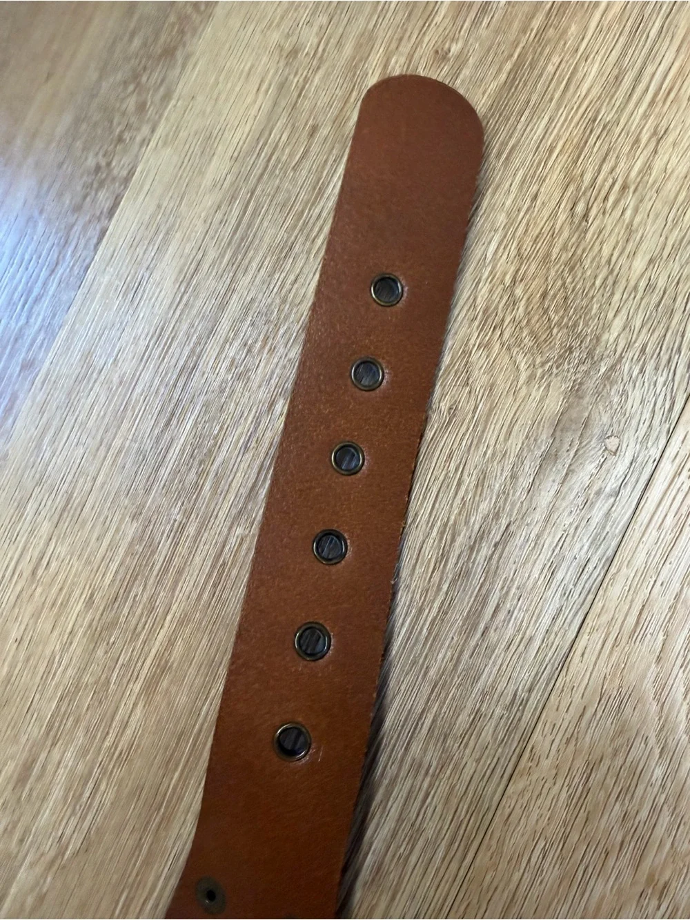 Woman’s Express genuine leather Brown Studded Belt made in Italy size L 43”